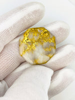 28ct Gold in Quartz Cabochon - Museum Grade