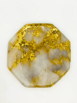 28ct Gold in Quartz Cabochon - Museum Grade