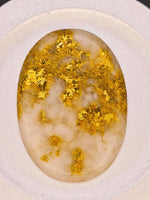 21ct Gold in Quartz Cabochon - Museum Grade