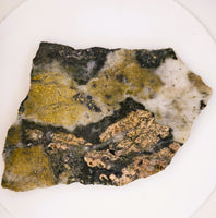 LARGE 70.00 Grams Colorado Gold Quartz Slab