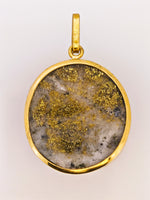 18K Alaskan Gold in Quartz Pendant