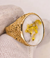9ct Yellow Gold 16to1 mine Gold Quartz Signet Ring