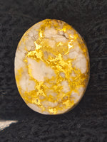 10.37ct 16to1 mine Gold Quartz Cabochon