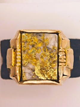 18K Gold in Quartz Ring - 16to1 Mine - GEM