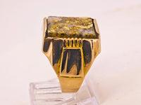 18K Gold in Quartz Ring - 16to1 Mine - GEM