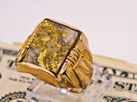 18K Gold in Quartz Ring - 16to1 Mine - GEM