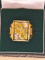 18K Gold in Quartz Ring - 16to1 Mine - GEM