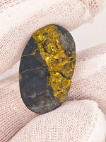 9.29ct Black Gold in Quartz Cabochon