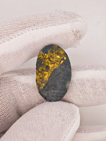 9.29ct Black Gold in Quartz Cabochon