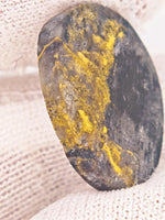 9.39ct Black Gold in Quartz Cabochon