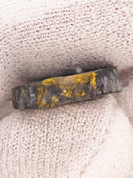 9.39ct Black Gold in Quartz Cabochon