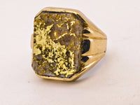 22K Gold in Quartz Ring - 16to1 Mine - STUNNER