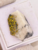 14.50ct California Gold Quartz Specimen