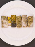 6 x Gold Quartz Cabochon Parcel - 17.20ct