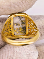 14K 16to1 Gold Quartz Signet Ring - Vintage Italy