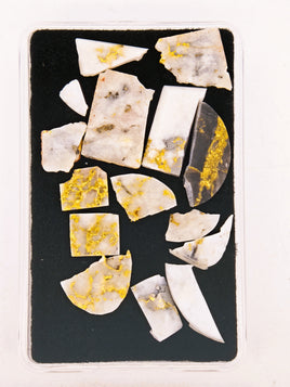 21.15ct Gold Quartz Specimen Parcel
