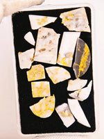 21.15ct Gold Quartz Specimen Parcel
