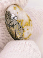 23.83ct Gympie Australia mine Gold Quartz & Platinum Cabochon