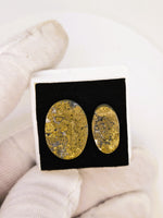 2 x Colorado Gold in Quartz Cabochons 20.74cts