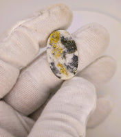 12.68ct 16to1 mine Gold Quartz Cabochon